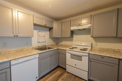 179 Loudon Rd unit 18, Concord, NH 03301 - photo 4