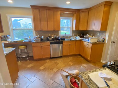 34 Wisconsin Ave, Delmar, NY 12054 - photo 7