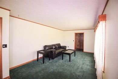 Formal living room 12x19