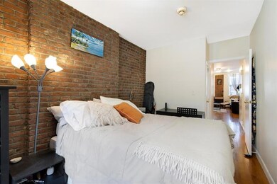 unlisted-address, Brooklyn, NY 11201 - photo 4