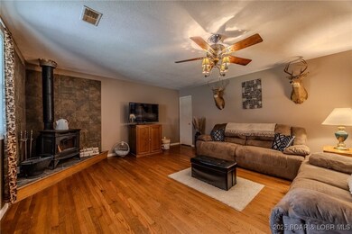 29796 Sawmill Rd, Edwards, MO 65326 - photo 7