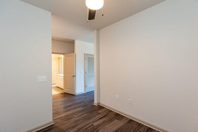 2423 Gathering Square Ct, Fuquay-Varina, NC 27526 - photo 5