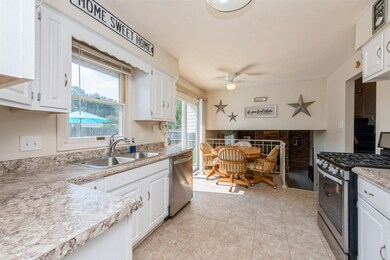 110 Concord Ct, Dyer, IN 46311 - photo 3