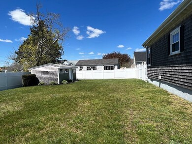 12 Gorham St, South Dartmouth, MA 02748 - photo 2