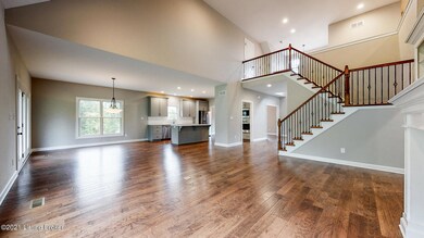 17300 Shakes Creek Dr Fisherville KY 400