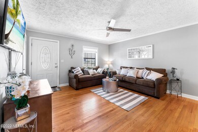 4615 Burgundy Rd N, Jacksonville, FL 32210 - photo 6