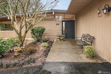 4201 83rd Ave SE, Mercer Island, WA 98040 - photo 3