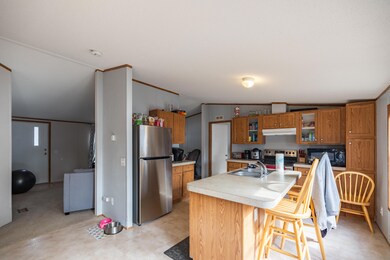 33 Beverly Dr, Brunswick, ME 04011 - photo 4