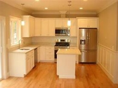 74 Cox St unit 10, Hudson, MA 01749 - photo 2