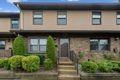 02_01Front_Exterior_mls