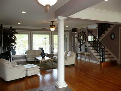 Split Stairway between Living Room & Kitchen Area!