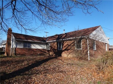 Back of house.  Nice level yard.
