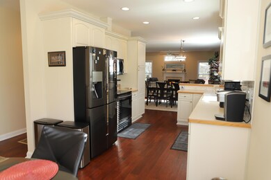 5990 McNaughten Grove Ln, Columbus, OH 43213 - photo 7