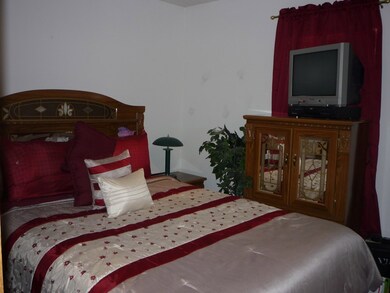 1ST BEDROOM