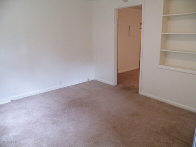 4837-2 Sunderland Rd unit 2, Jacksonville, FL 32210 - photo 3