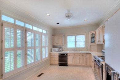 798 Mallery St unit 40, Saint Simons Island, GA 31522 - photo 7