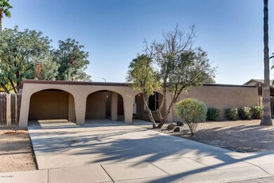 3729 W Sahuaro Phoenix AZ-large-002-8-Ex