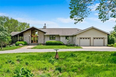 963 N 1950 Rd, Lawrence, KS 66049 - photo 3