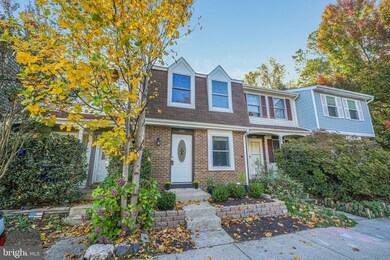 8487 Lazy Creek Ct, Springfield, VA 22153 - photo 2