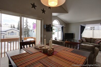 Thru dining & living area