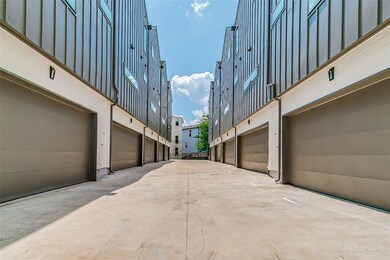 6028 Lewis St unit 202, Dallas, TX 75206 - photo 4