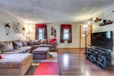 10 Grandview Ave, Burlington, MA 01803 - photo 7