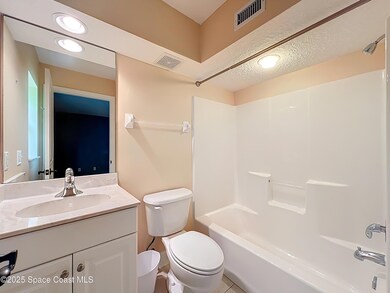 1680 42nd Square unit 103, Vero Beach, FL 32960 - photo 4