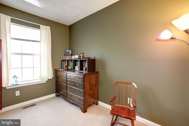 306 Sterling Ct, Stafford, VA 22554 - photo 2