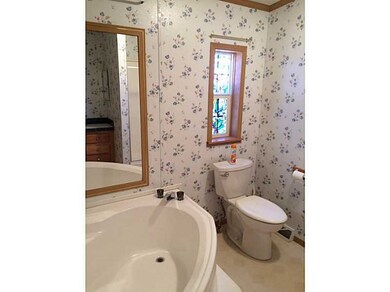 Master Bath/Spa. Large jetted tub in master bath