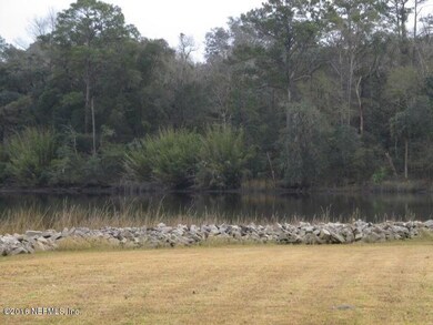 1339 River Hills Ct, Jacksonville, FL 32211 - photo 4
