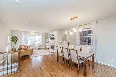 1206 W Addison St unit 1, Chicago, IL 60613 - photo 2