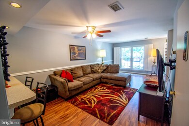 9614 Lambeth Ct, Columbia, MD 21046 - photo 7