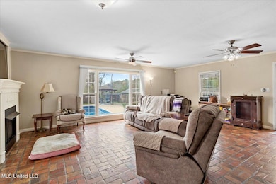 06-Living Room