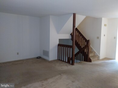 1941 Yorktown N, Norristown, PA 19403 - photo 3