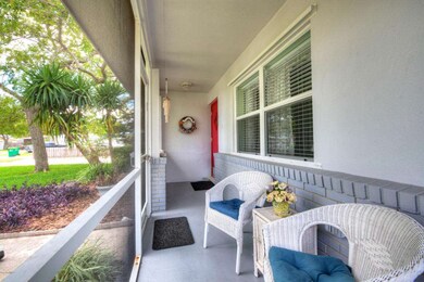 Screened in Porch