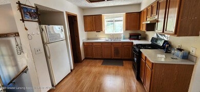 3241 Stabler St, Lansing, MI 48910 - photo 5