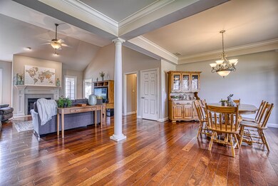 9109 Halston Cir, Newburgh, IN 47630 - photo 6