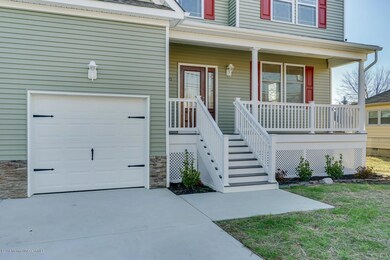 171 Silver Bay Rd Toms River-large-006-7
