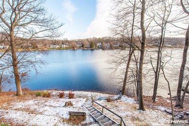 347 High Crest Dr, West Milford, NJ 07480 - photo 4