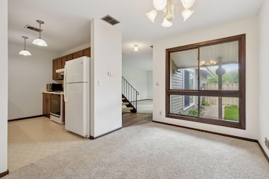 1036 Carmel Ct, Saint Paul, MN 55126 - photo 4