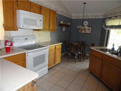 9711 N Oak Knoll Cir, Davie, FL 33324 - photo 4