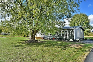 4448 McConnell East Rd, Southington, OH 44470 - photo 3