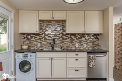Kitchen 7687-FULL