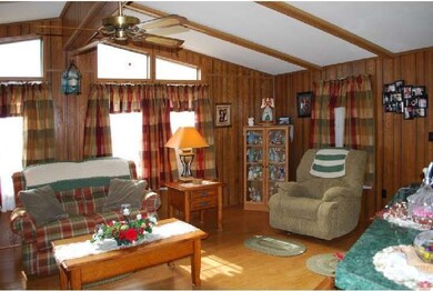 660 Marshall Rd, Glenmoore, PA 19343 - photo 6