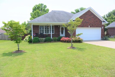 517 Forest Ridge Dr, Mount Washington, KY 40047 - photo 2