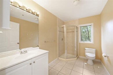 43 Legend Hills Dr, Edgewater, NJ 07020 - photo 5