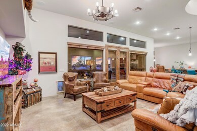 004_Living Room
