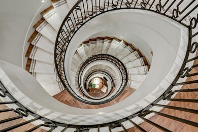 2415 San Felipe St unit 13, Houston, TX 77019 - photo 2