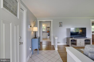 4154 Carvel Ln, Edgewater, MD 21037 - photo 5