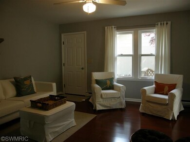 9659 Berrien St unit 3, Union Pier, MI 49129 - photo 2